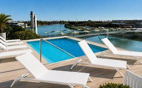 Ribera De Triana Hotel